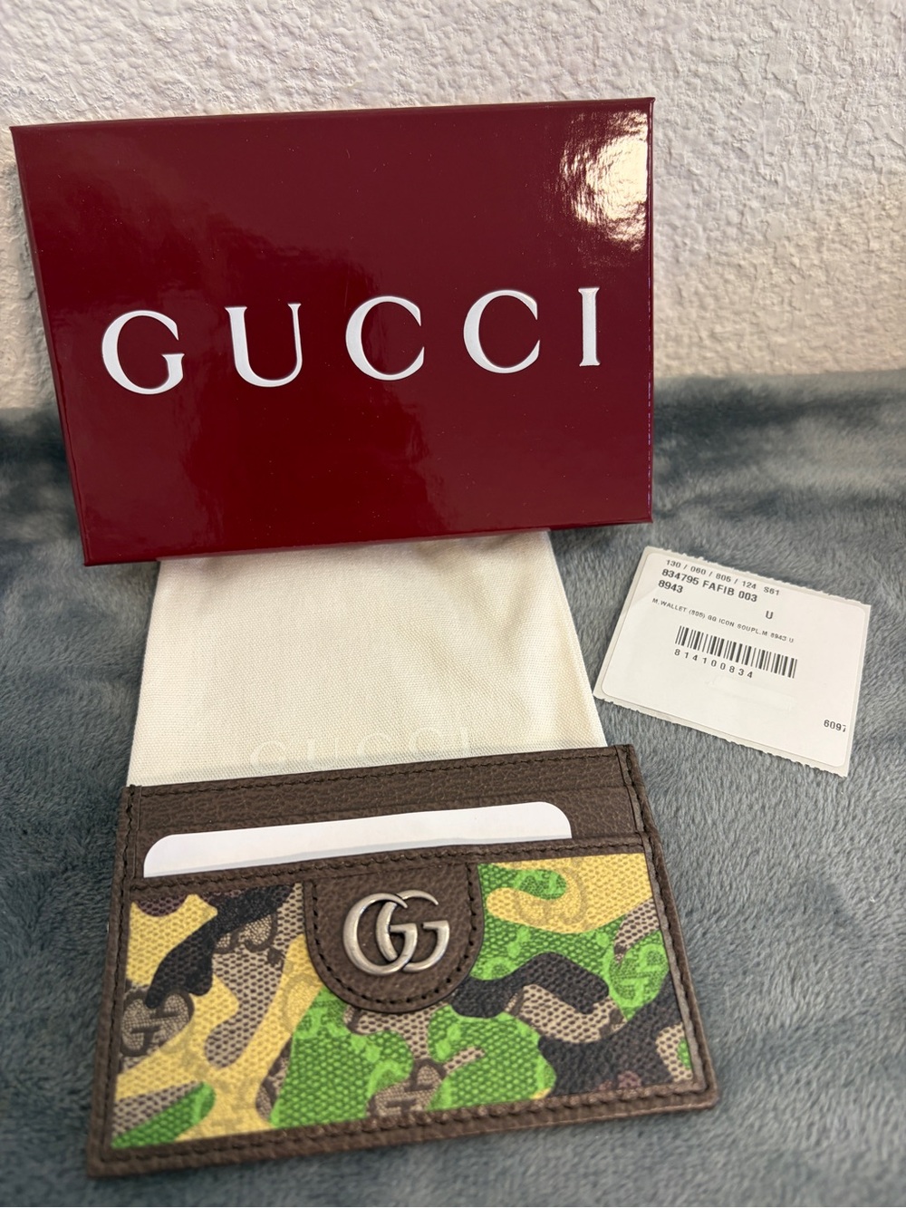 Brand New Gucci GG Supreme Monogram Camouflage Card Case  Green/Yellow